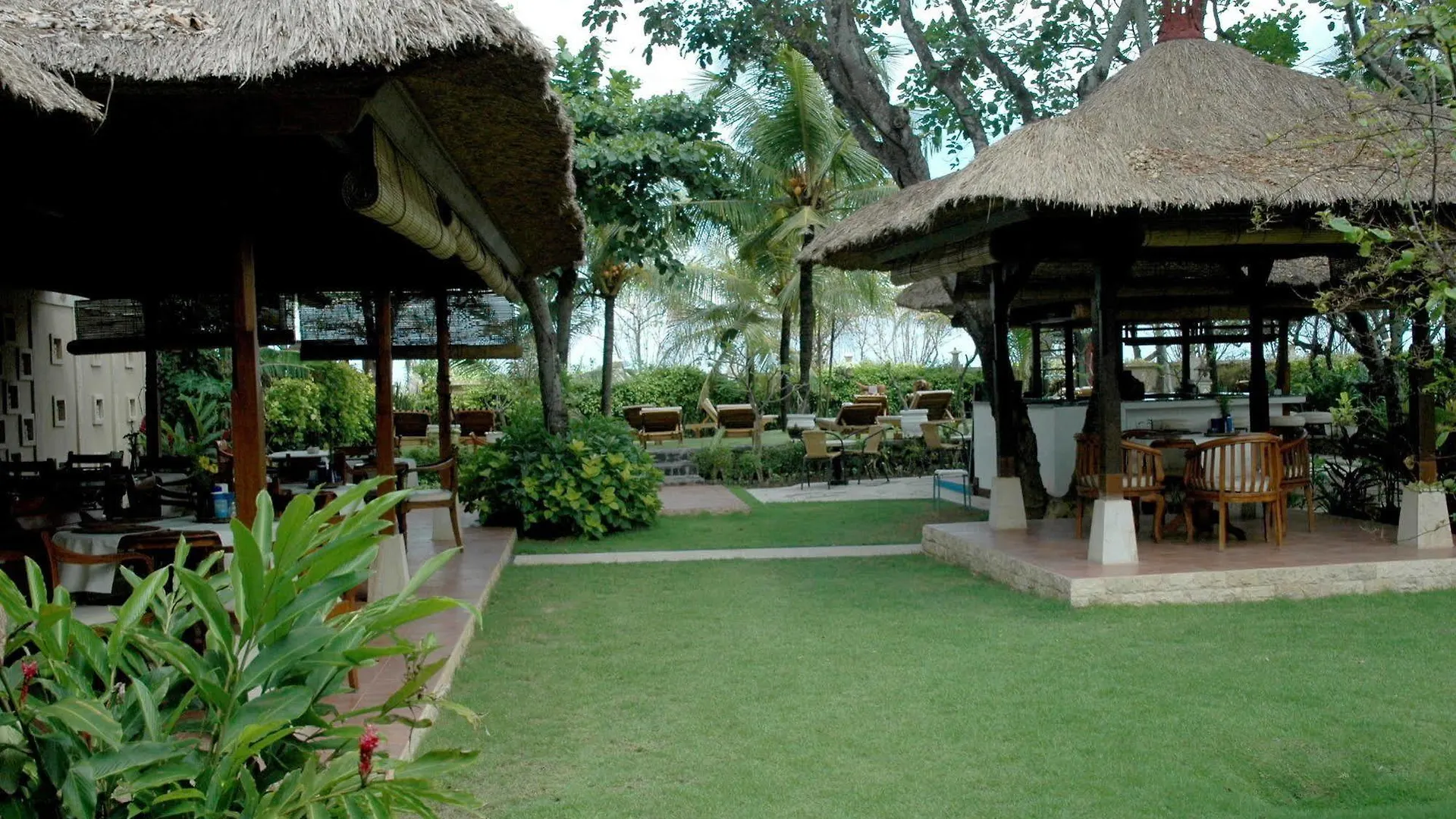 The Sari Beach Legian  Hotel Legian (Bali)